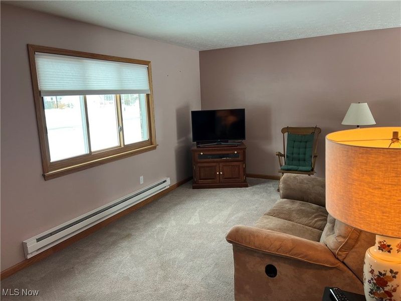 418 Carol Lane, Elyria, OH 44035 Photo 8