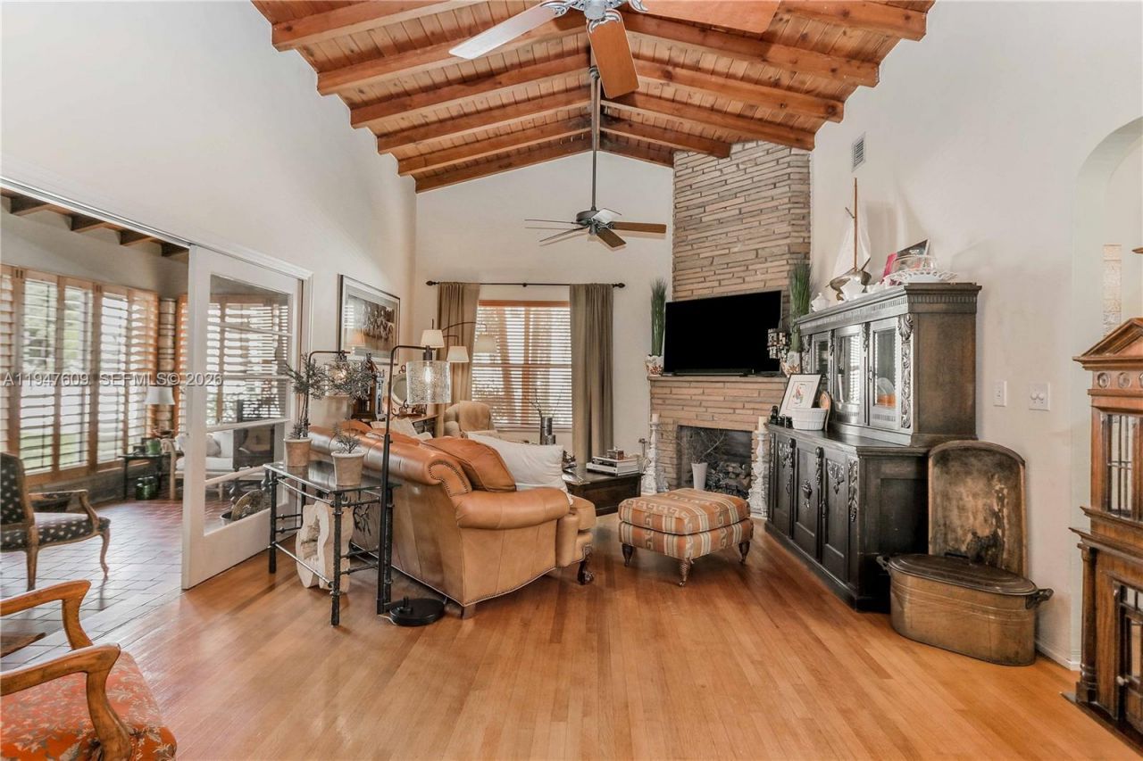 2535 Lincoln St, Hollywood, FL 33020 Photo