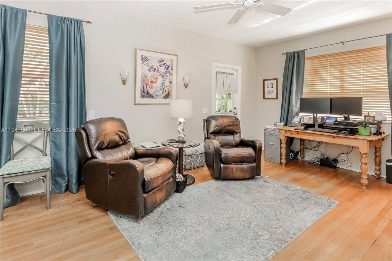 2535 Lincoln St, Hollywood, FL 33020 Photo