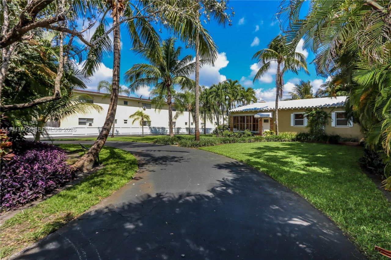 2535 Lincoln St, Hollywood, FL 33020 Photo