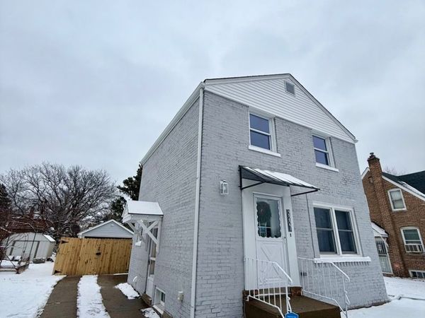 2227 S 16th Avenue, Broadview, IL 60155