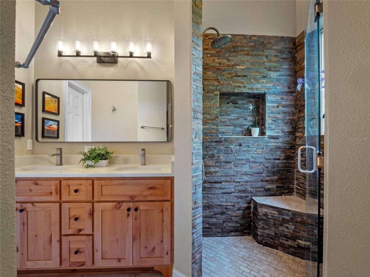 6037 Lake Erie Road, Groveland, FL 34736 Photo