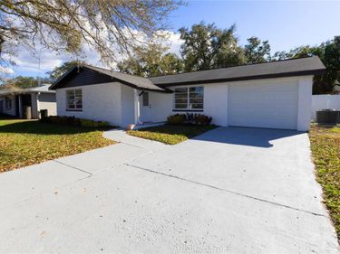 6340 WESTPORT DRIVE, PORT RICHEY, FL 34668