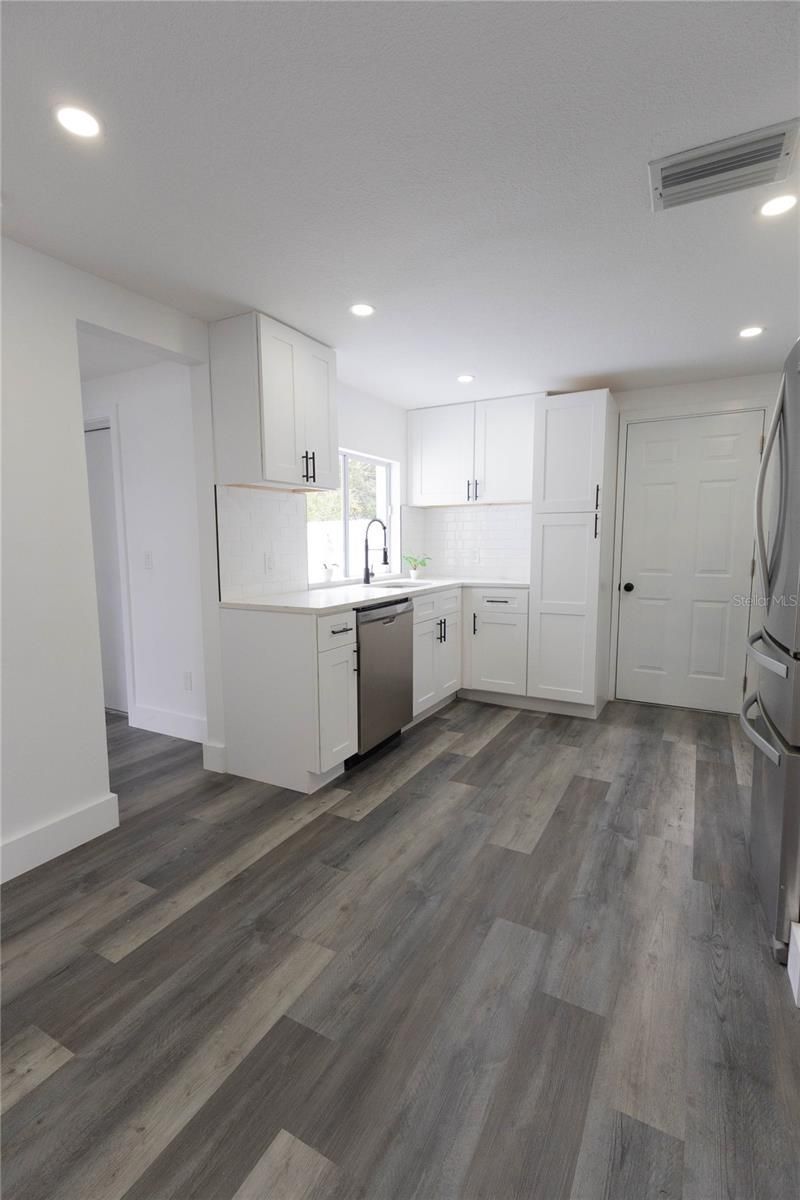 6340 Westport Drive, Port Richey, FL 34668 Photo