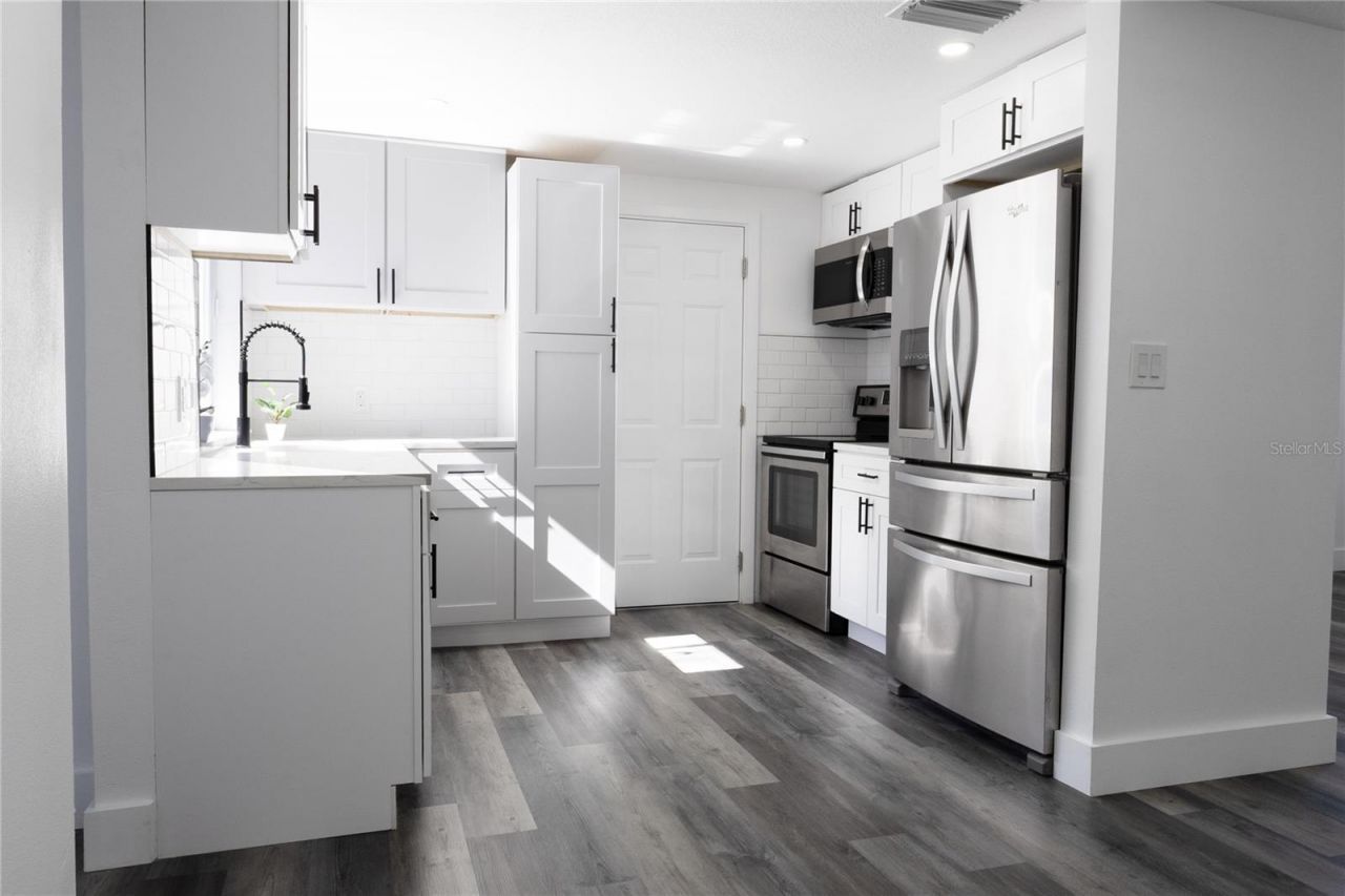 6340 Westport Drive, Port Richey, FL 34668 Photo