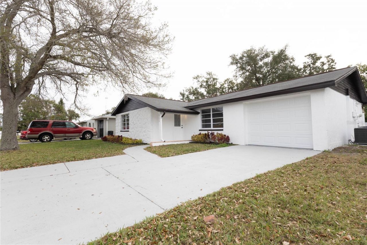 6340 Westport Drive, Port Richey, FL 34668 Photo