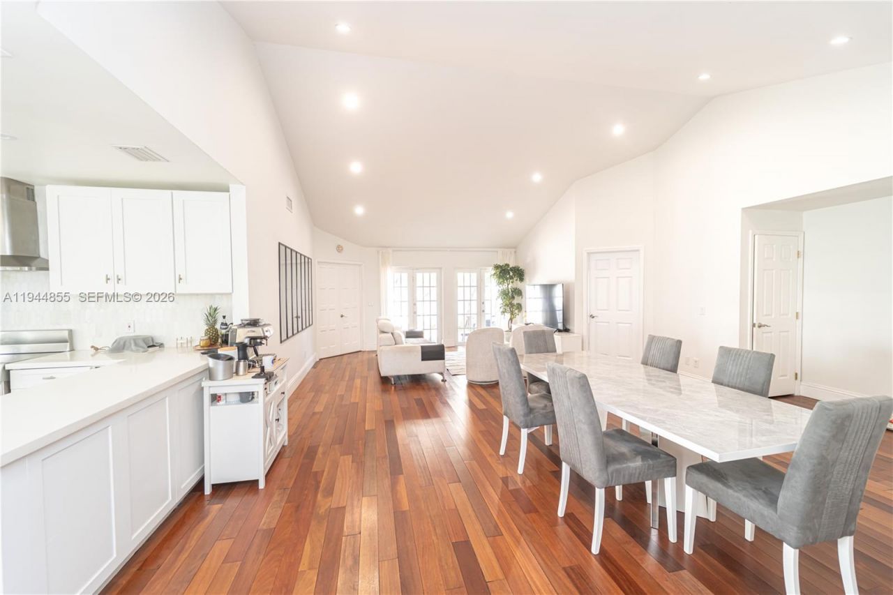 9939 NW 47th Ter, Unit 9939, Doral, FL 33178 Photo