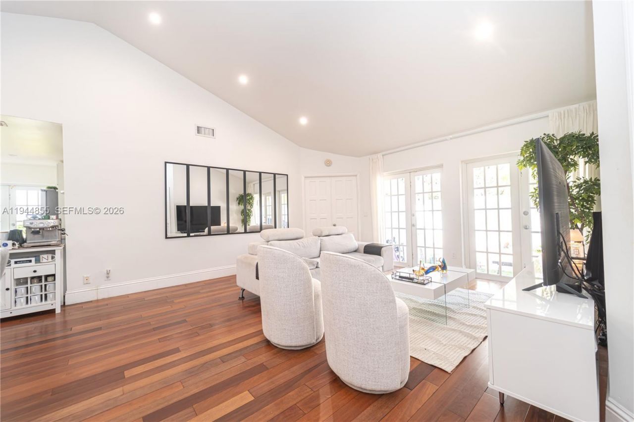 9939 NW 47th Ter, Unit 9939, Doral, FL 33178 Photo