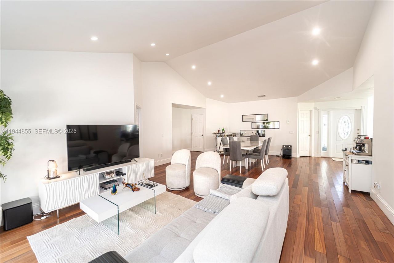 9939 NW 47th Ter, Unit 9939, Doral, FL 33178 Photo