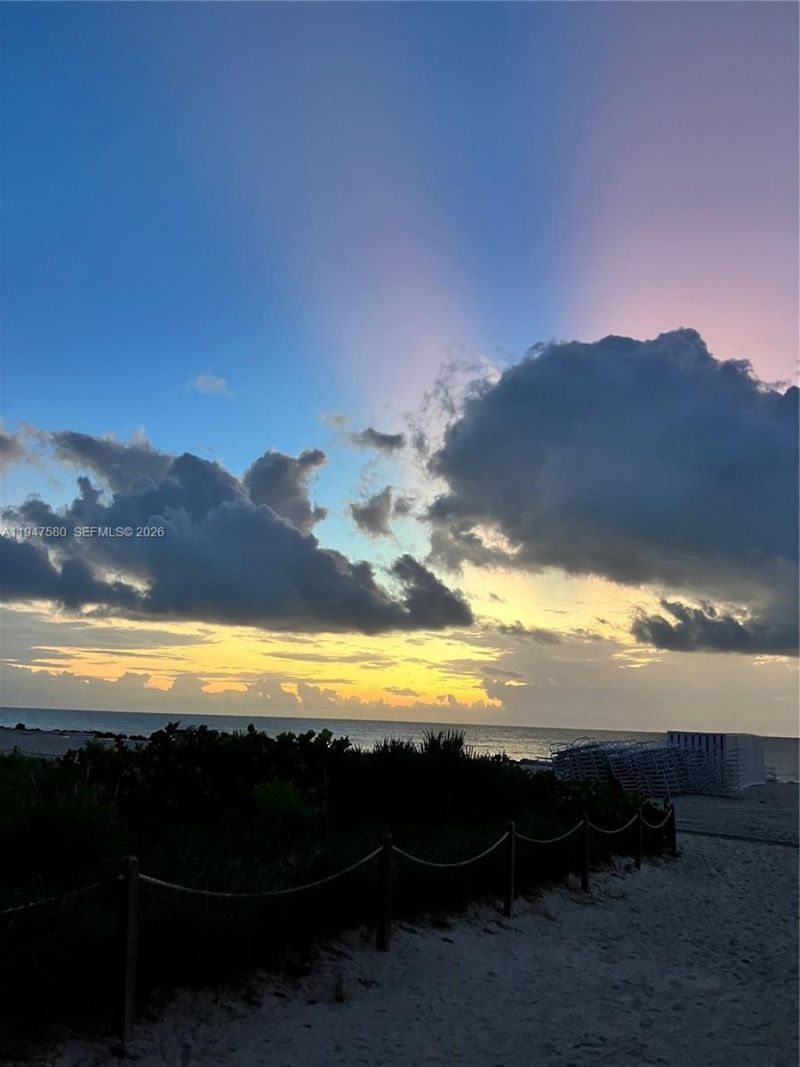 2899 Collins Ave, Unit 1638, Miami Beach, FL 33140 Photo