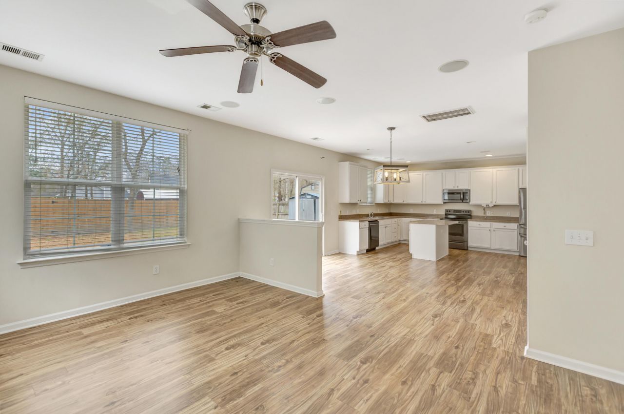 8751 Jessica Court Photo 14