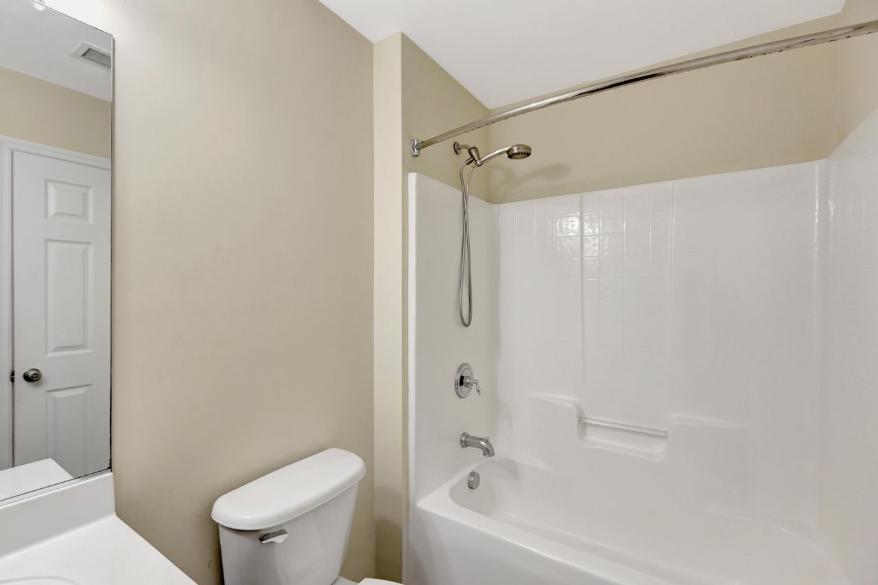 8751 Jessica Court Photo 26