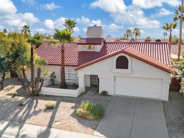 10571 E MISSION Lane, Scottsdale, AZ 85258