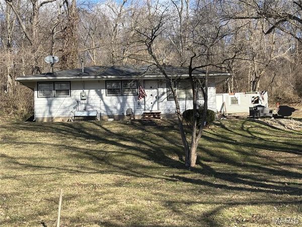 1029 Summer Lane, Caseyville, IL 62232