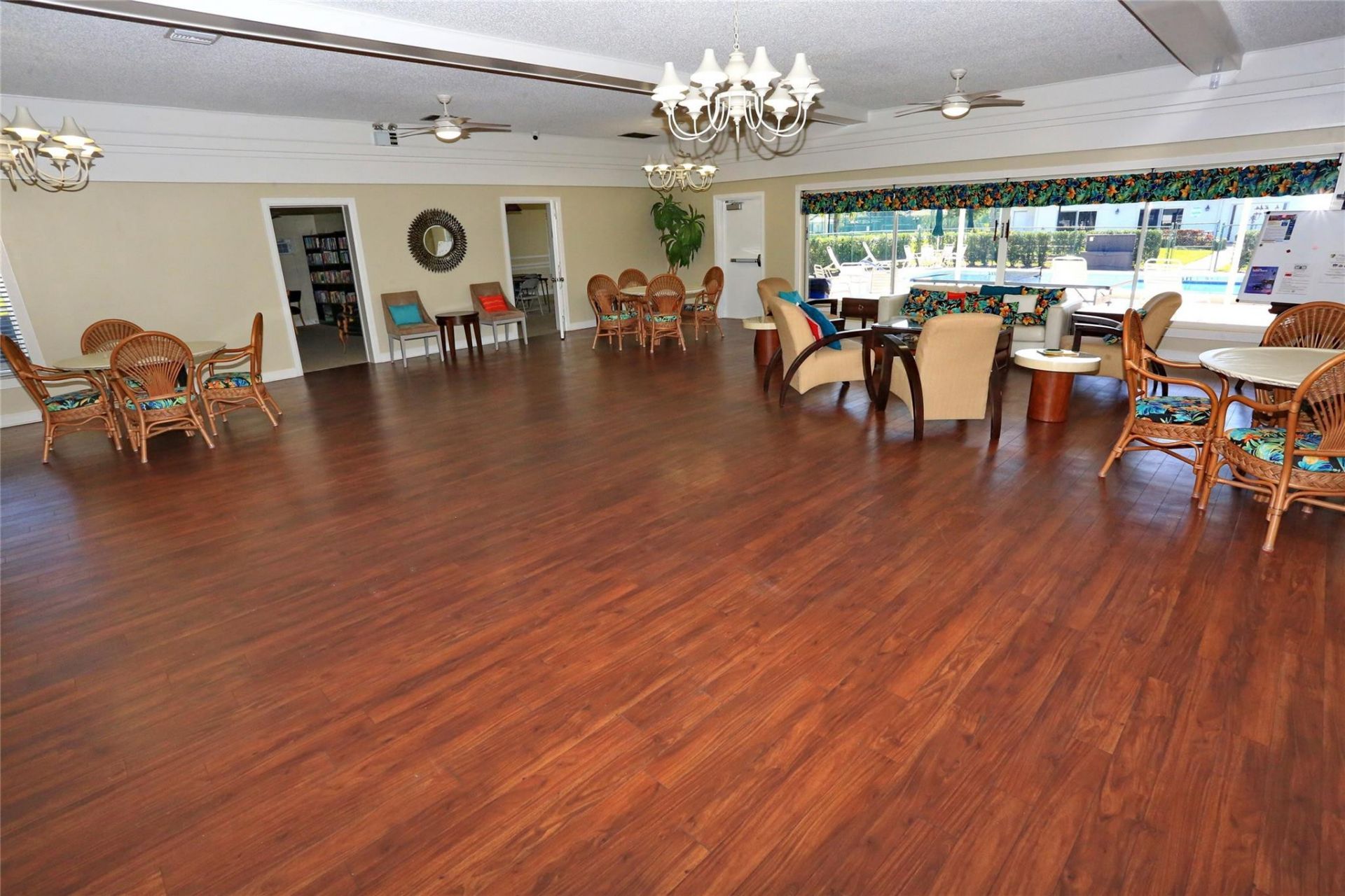 10127 41st Terrace, Unit 211, Boynton Beach, FL 33436 Photo