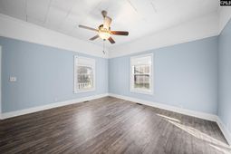 31 Gardner Street S photo 4