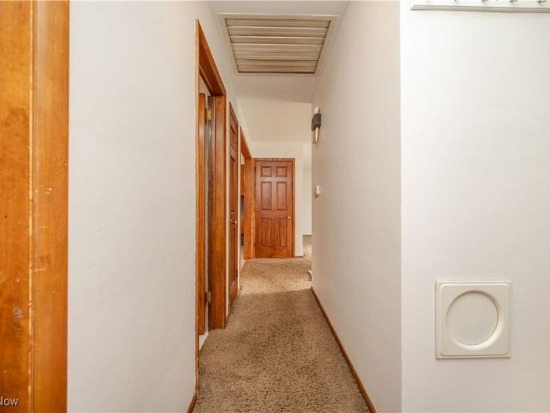 3990 Claridge Drive, Austintown, OH 44511 Photo 23