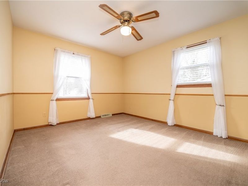 3990 Claridge Drive, Austintown, OH 44511 Photo 30