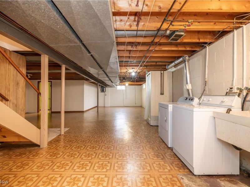 3990 Claridge Drive, Austintown, OH 44511 Photo 35