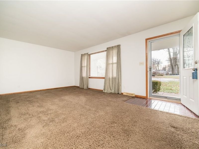 3990 Claridge Drive, Austintown, OH 44511 Photo 6