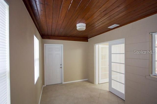 1957 Magnolia Street, Sarasota, FL 34239 Photo