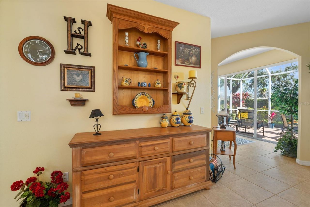 905 Barclay Court, Venice, FL 34293 Photo