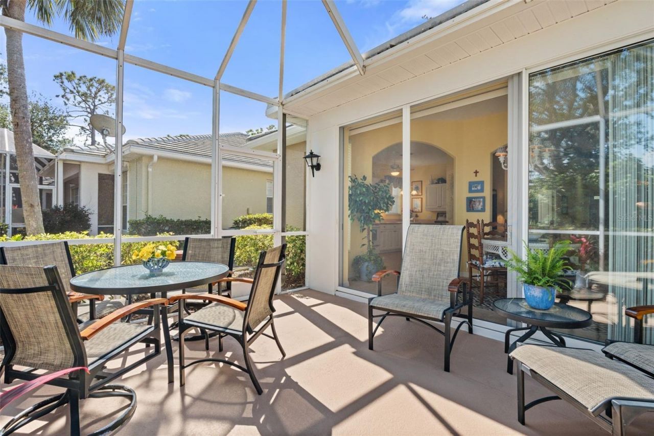 905 Barclay Court, Venice, FL 34293 Photo
