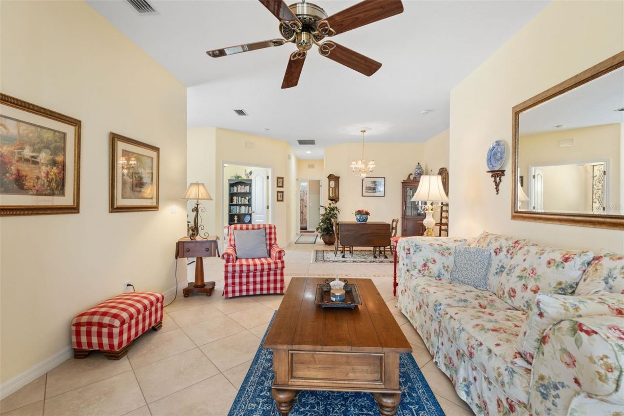 905 Barclay Court, Venice, FL 34293 Photo