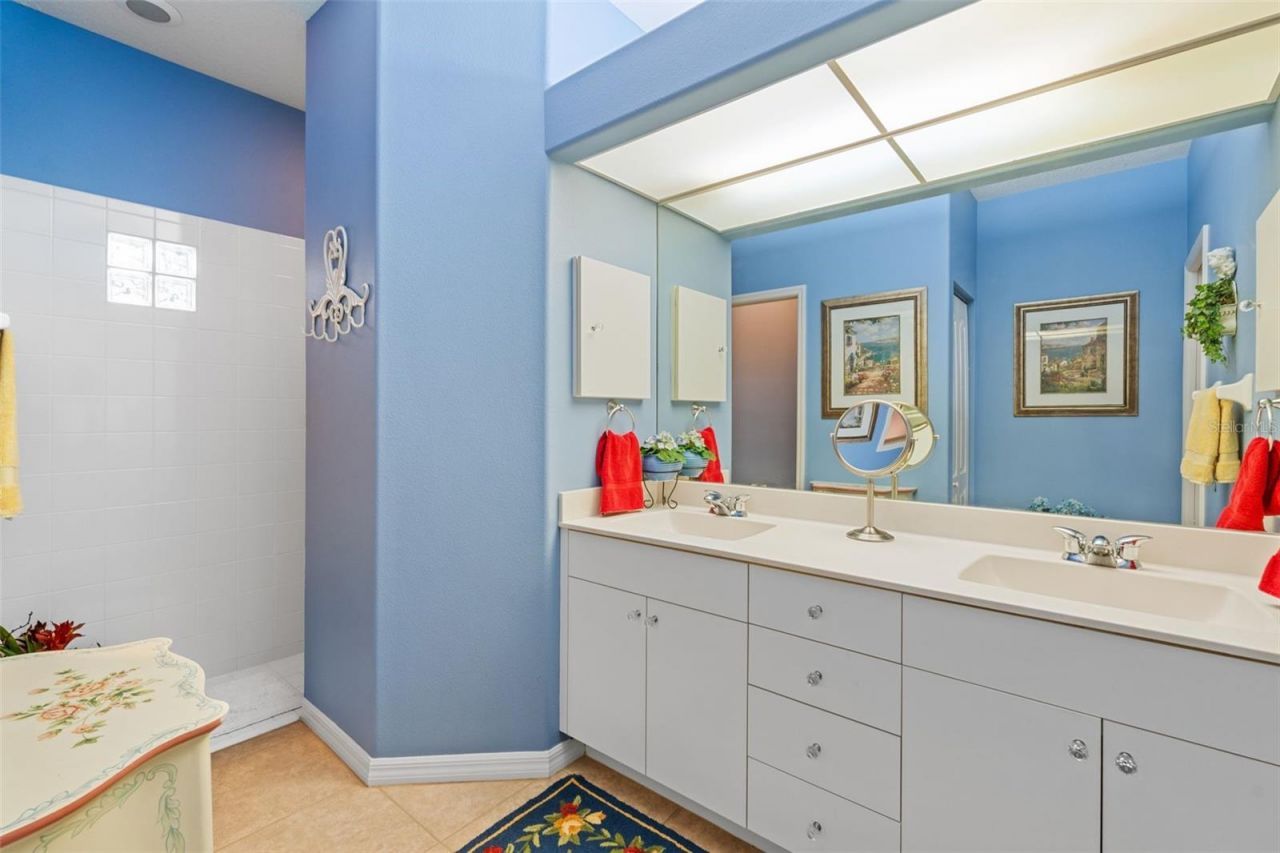 905 Barclay Court, Venice, FL 34293 Photo