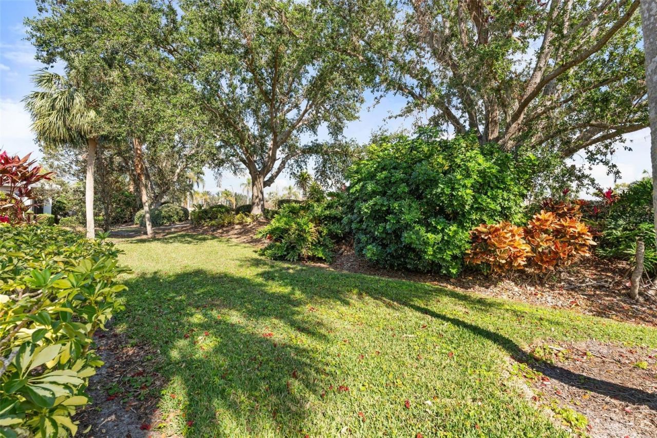 905 Barclay Court, Venice, FL 34293 Photo