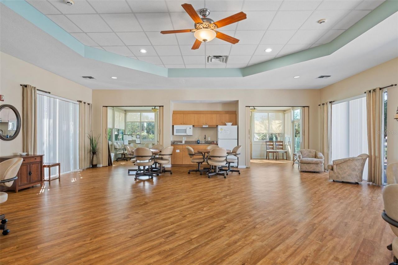 905 Barclay Court, Venice, FL 34293 Photo