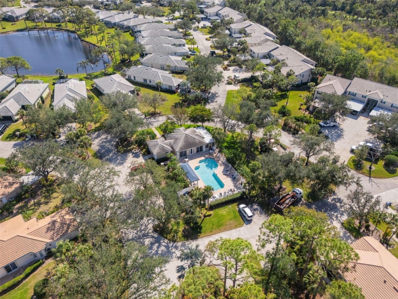 905 Barclay Court, Venice, FL 34293 Photo