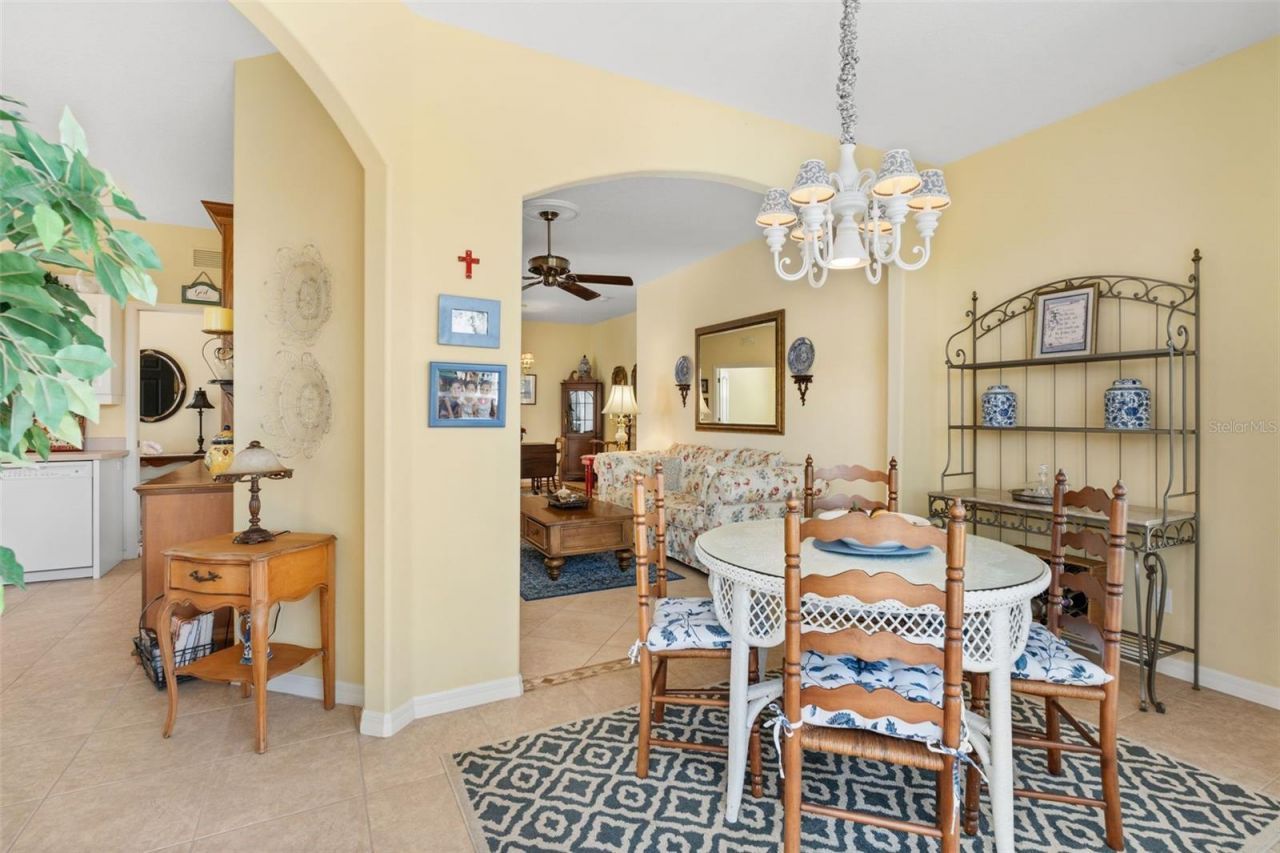 905 Barclay Court, Venice, FL 34293 Photo