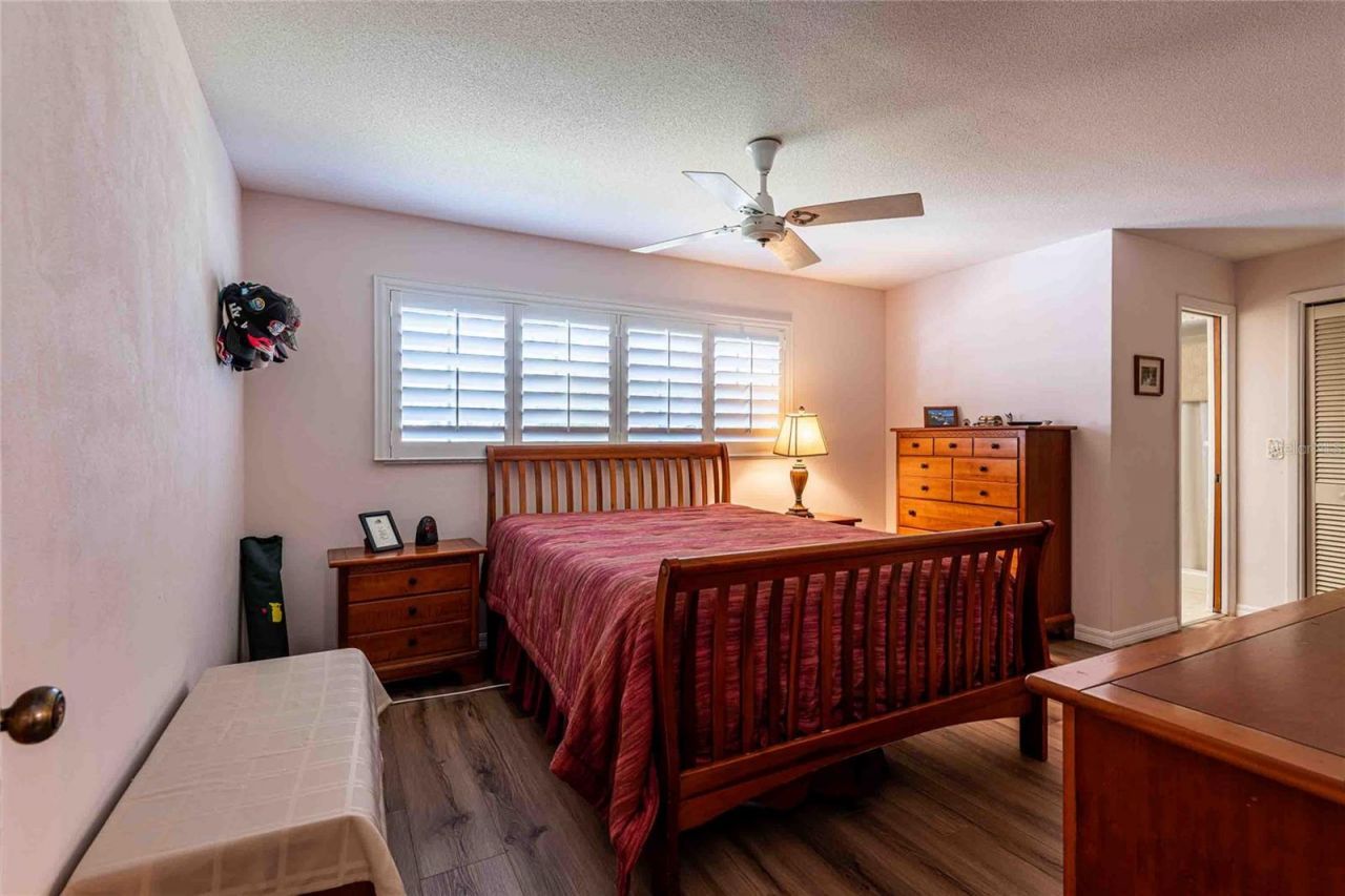 1830 Oak Forest Drive S, Clearwater, FL 33759 Photo