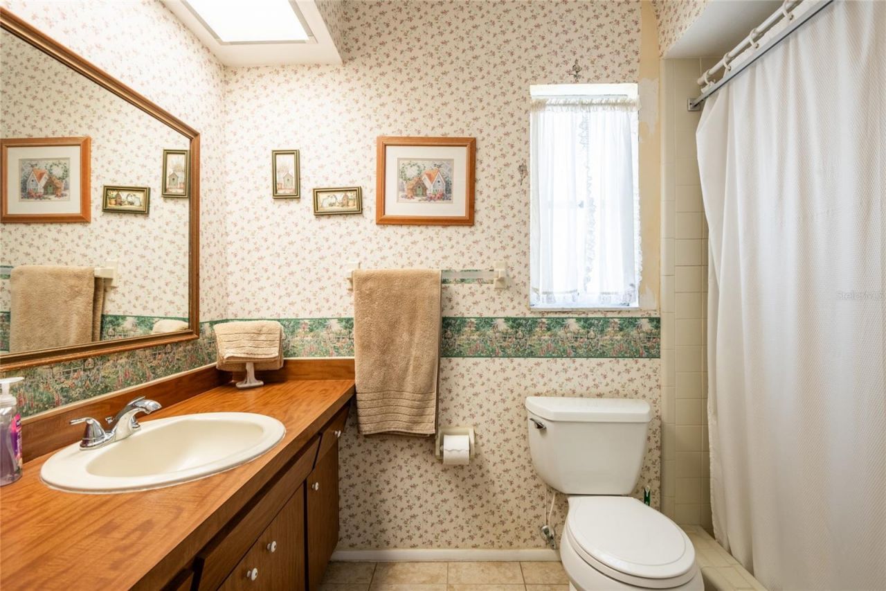 1830 Oak Forest Drive S, Clearwater, FL 33759 Photo