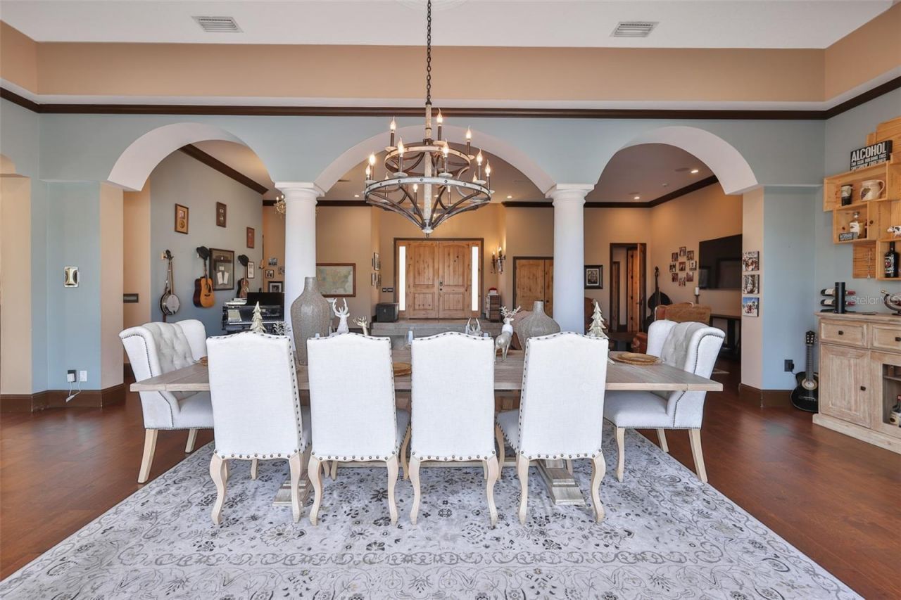 9805 Compass Point Way, Tampa, FL 33615 Photo