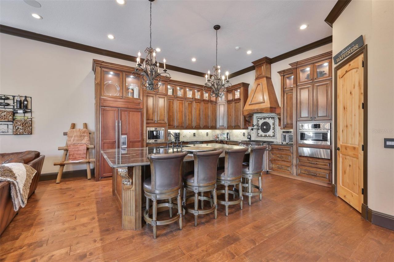 9805 Compass Point Way, Tampa, FL 33615 Photo