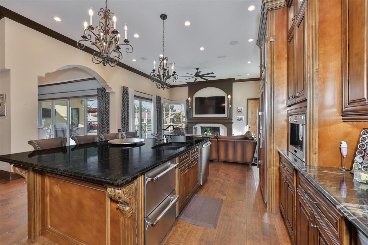 9805 Compass Point Way, Tampa, FL 33615 Photo