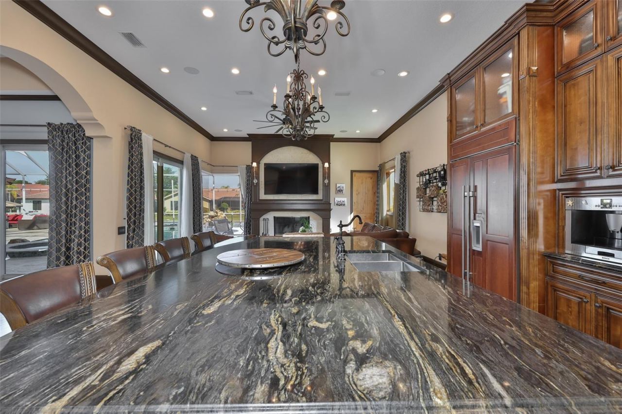 9805 Compass Point Way, Tampa, FL 33615 Photo