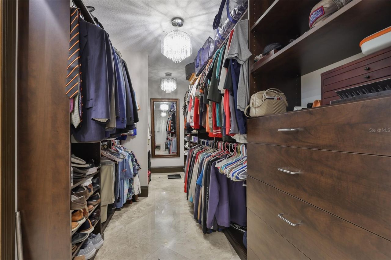 9805 Compass Point Way, Tampa, FL 33615 Photo