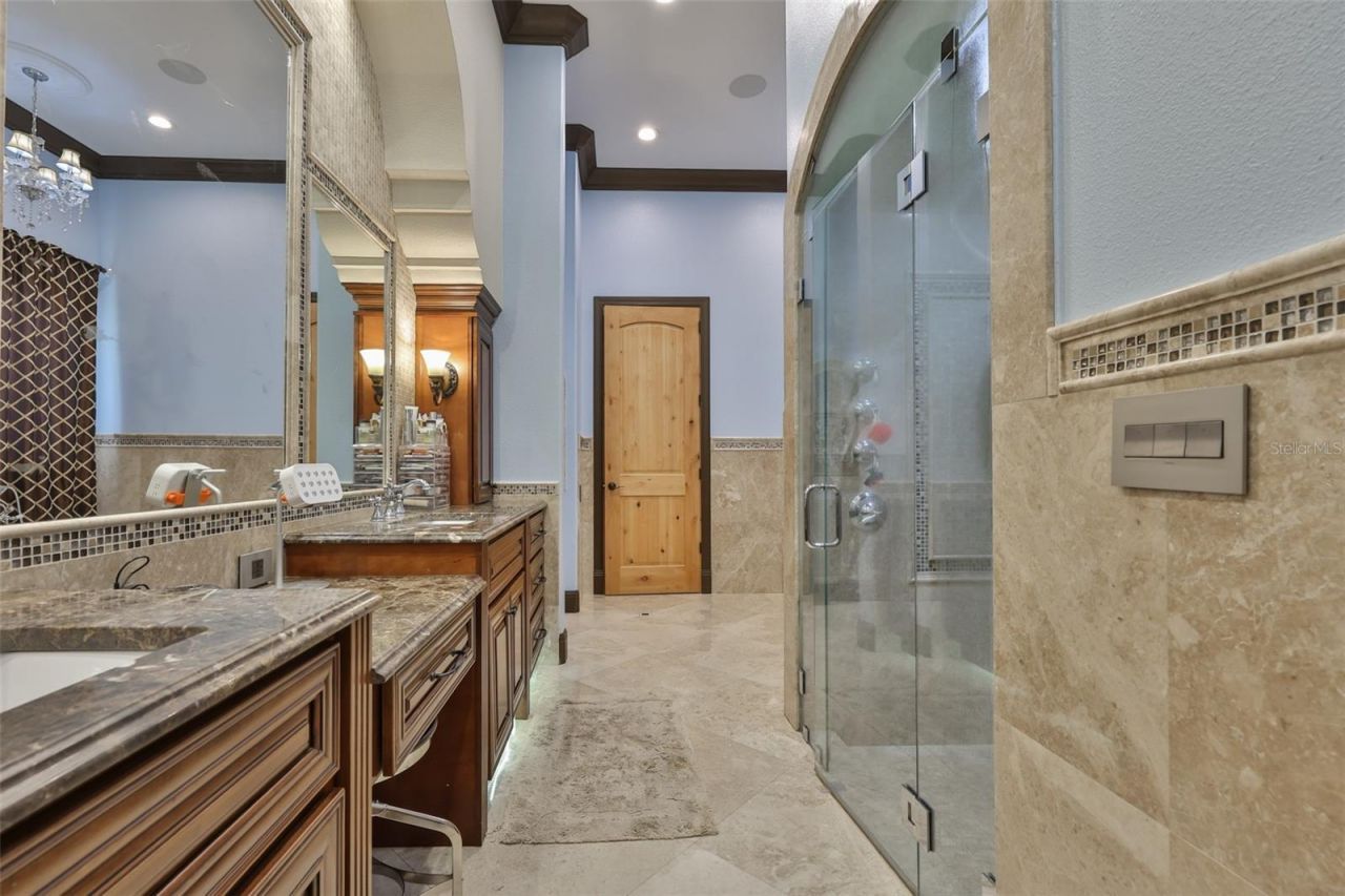 9805 Compass Point Way, Tampa, FL 33615 Photo