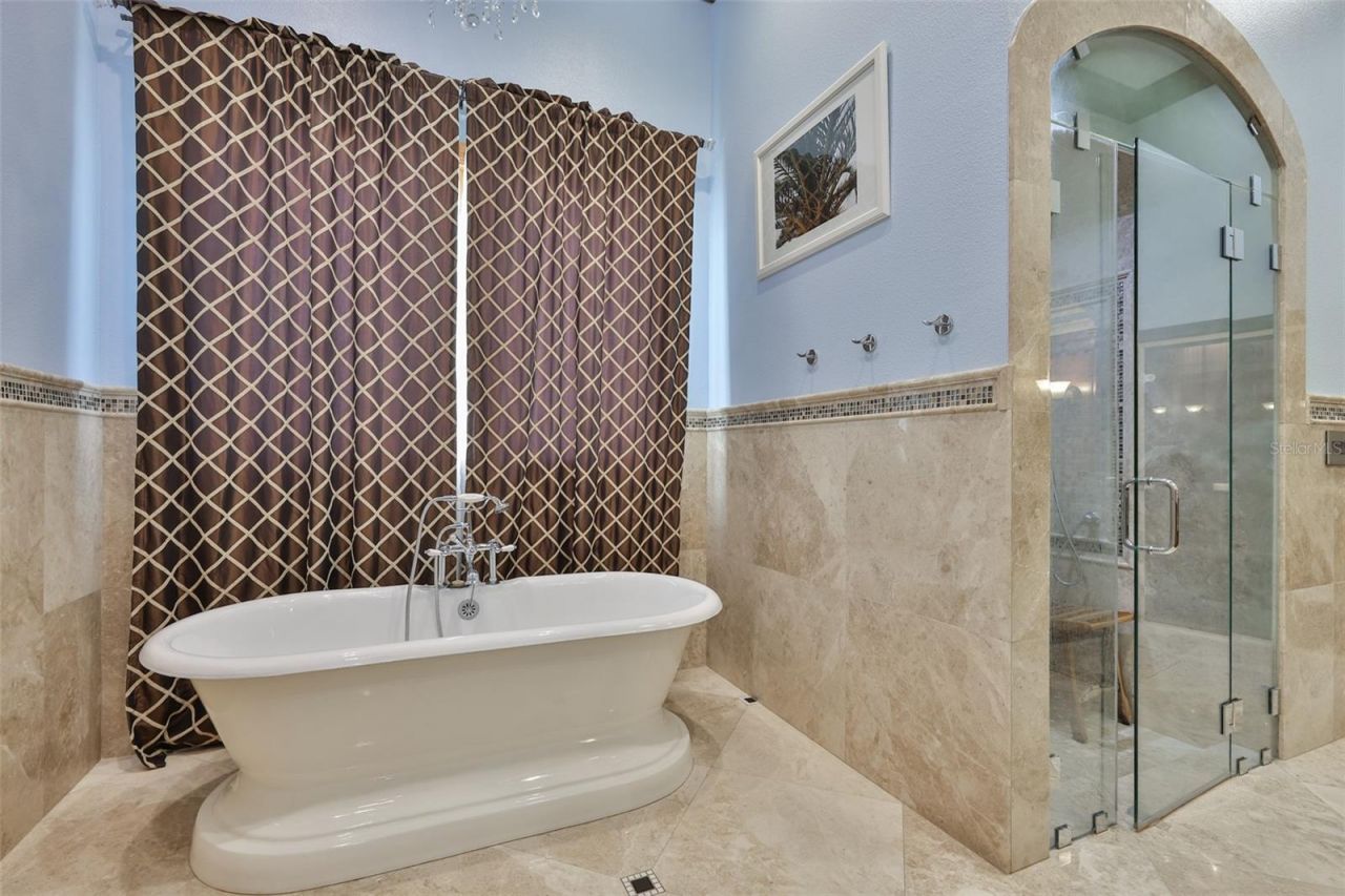 9805 Compass Point Way, Tampa, FL 33615 Photo