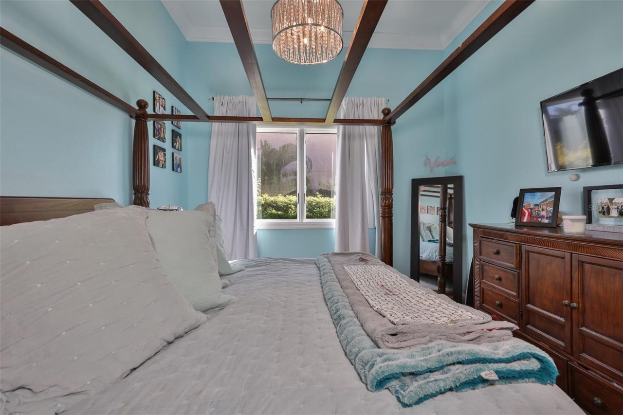 9805 Compass Point Way, Tampa, FL 33615 Photo