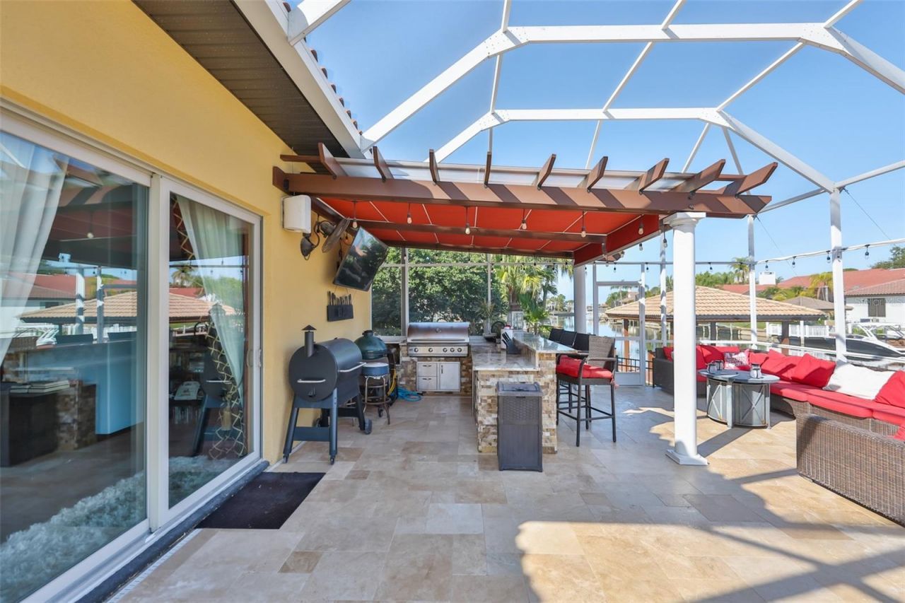 9805 Compass Point Way, Tampa, FL 33615 Photo