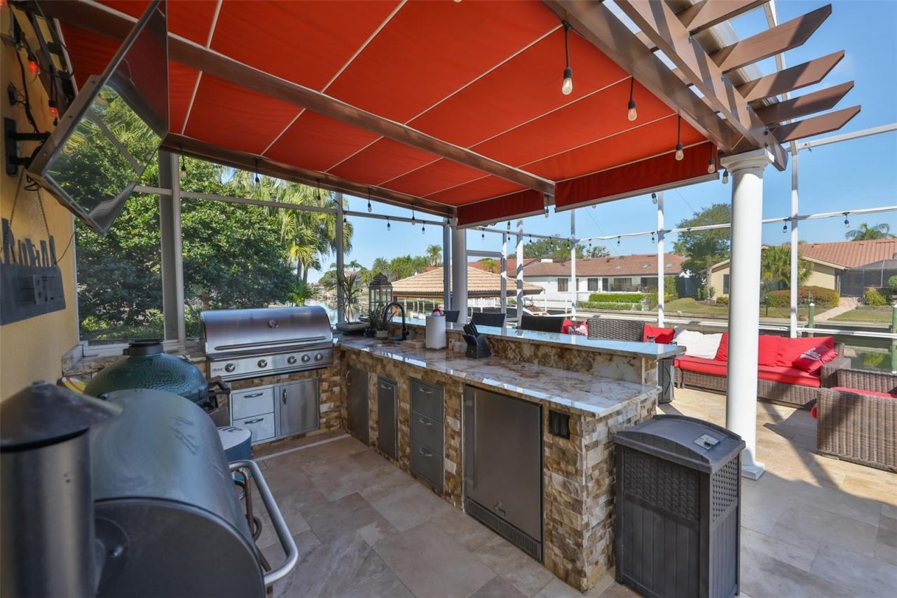 9805 Compass Point Way, Tampa, FL 33615 Photo