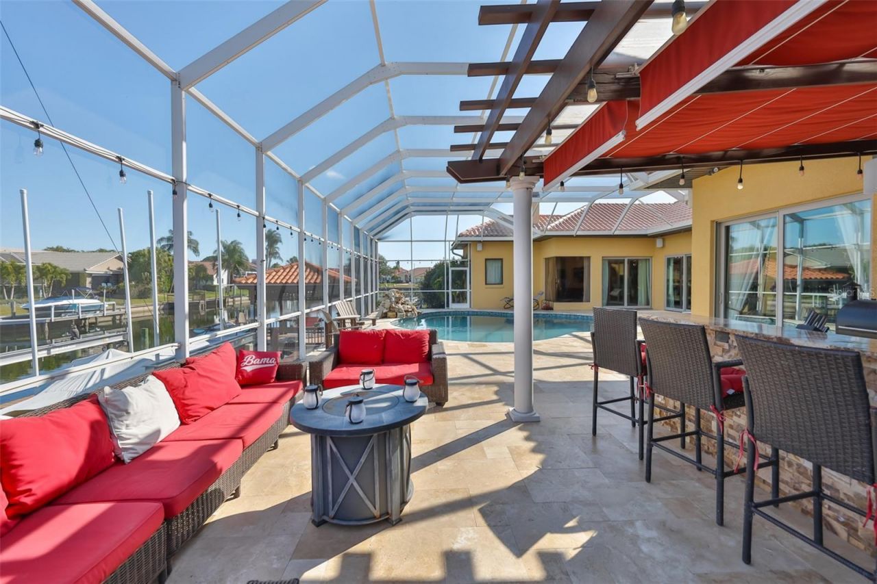 9805 Compass Point Way, Tampa, FL 33615 Photo