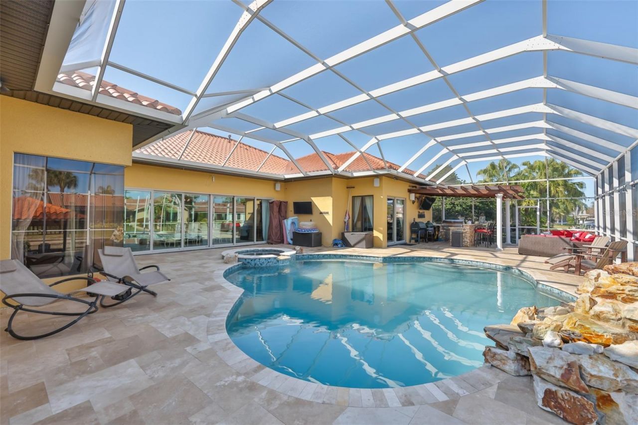 9805 Compass Point Way, Tampa, FL 33615 Photo