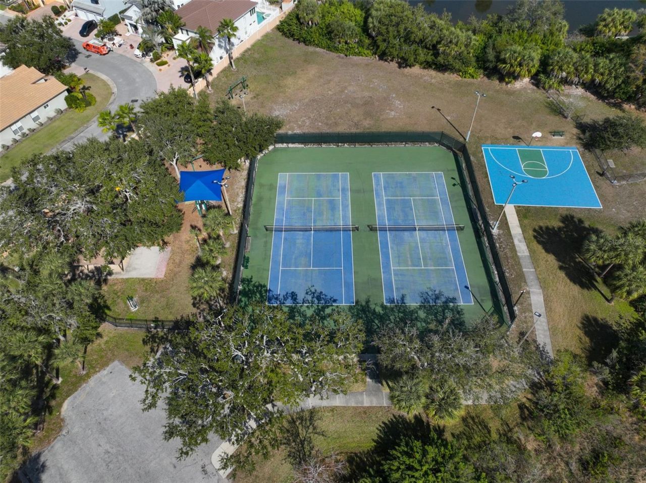 9805 Compass Point Way, Tampa, FL 33615 Photo