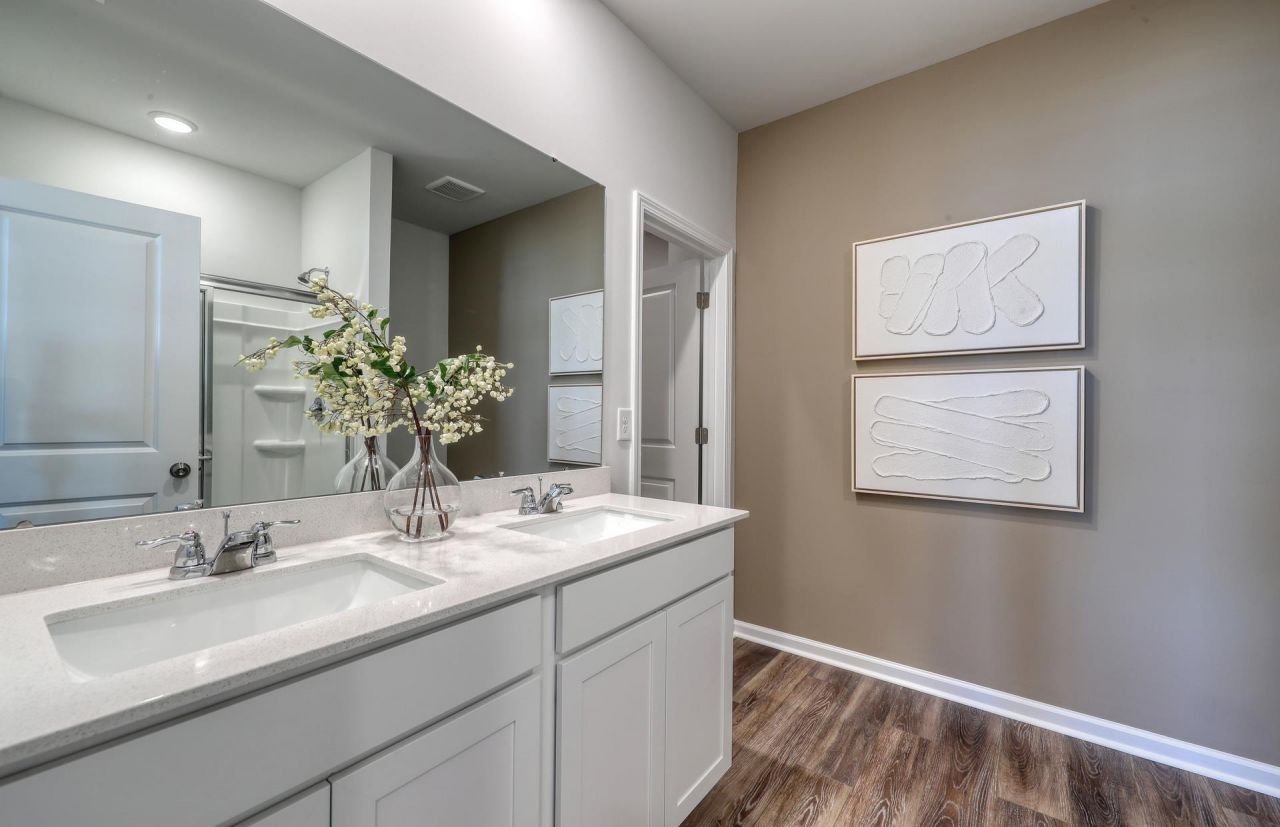 803 Laconic Dr. Photo 14