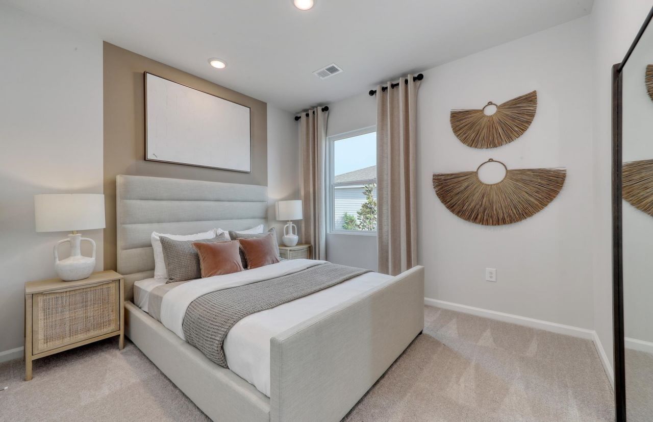 803 Laconic Dr. Photo 6